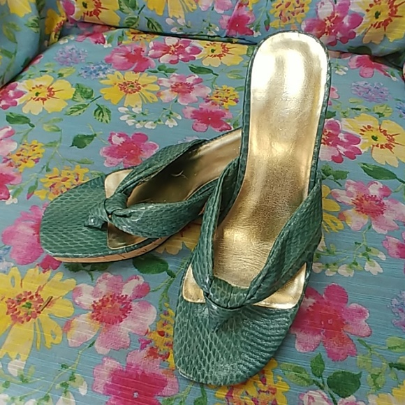 NINE WEST SANDALS - Picture 2 of 8